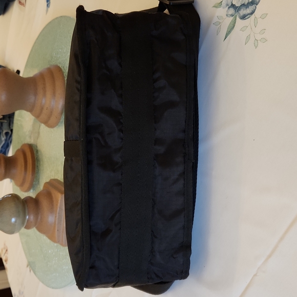 NAUTICA Bag - Picture 4 of 10